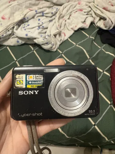 câmera sony cybershot preta