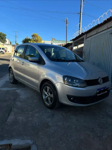 Volkswagen Fox 1.6 MI Total Flex 8V 5P 2011