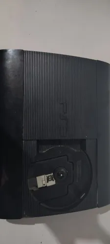 Ps3 slim(usado) sem as manetes