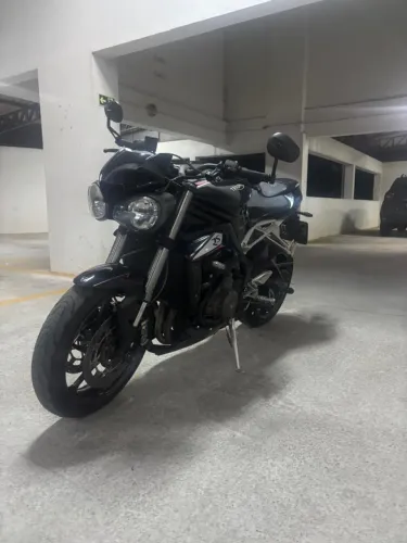 STREET TRIPLE 765 RS 2017 TODA ORIGINAL