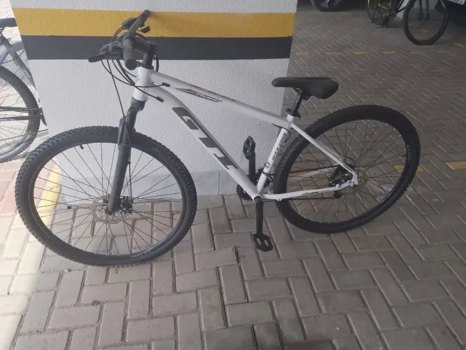 Bicicleta GTI