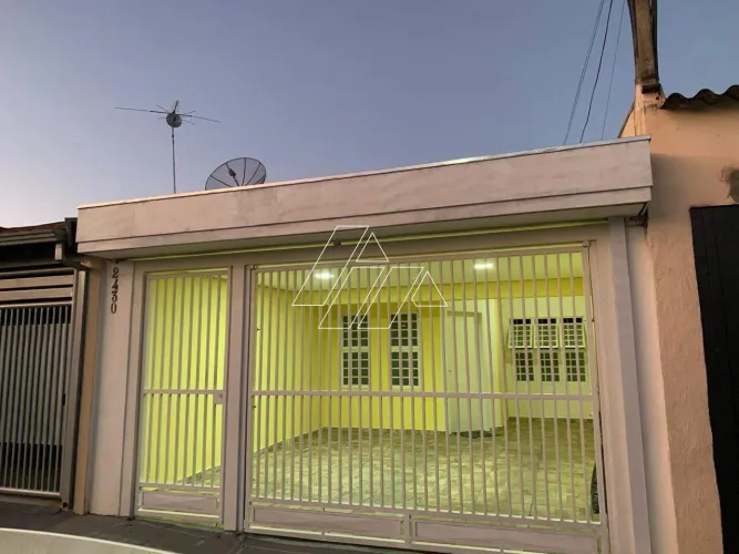 Casa Residencial Exclusiva à Venda em Marília/SP (Palmital)  2 Dorms, Varanda Gourmet e 2 