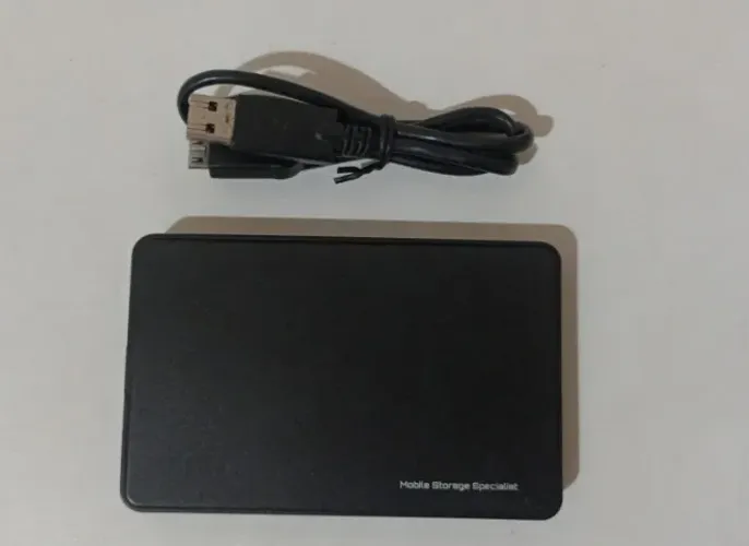 HD Externo Hitachi 320GB USB 3.0 Sata 2,5" Cabo 40cm 5400RPM