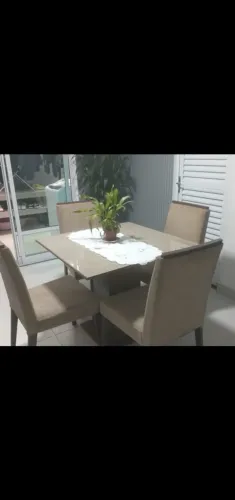 Mesa de vidro 4 lugar