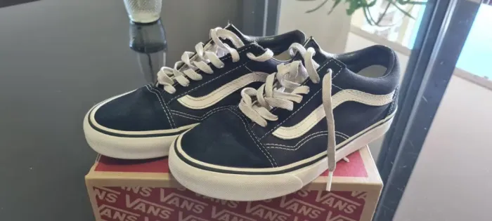 TÊNIS VANS OLD SKOOL - TAMANHO 35