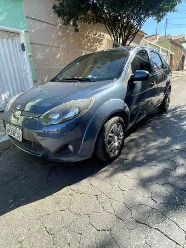 Ford Fiesta Sedan 1.0 8V Flex 4P 2011