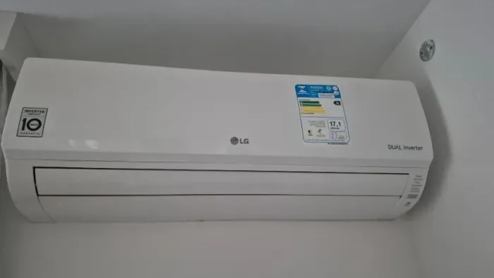 Ar condicionado LG Inverter 9000 btus