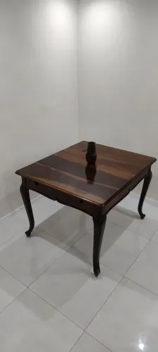 Mesa de Jacarandá 