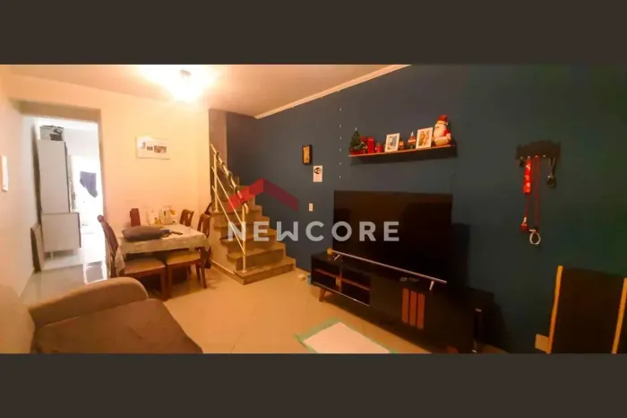 Casa de condomínio em Rua General Florêncio - Quitaúna - Osasco/SP