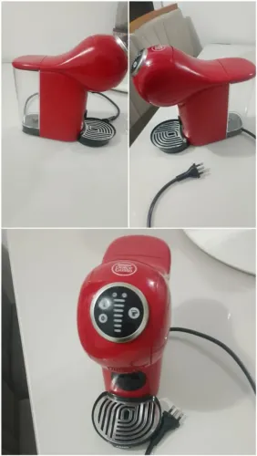 Máquina de café expresso Nescafé dolce Gusto.