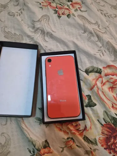IPhone xr bem conservado! *
