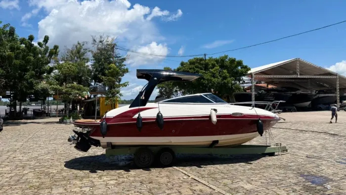 Lancha 23,5 coluna yachts