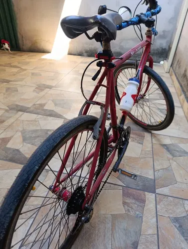 Bicicleta aro 27 Caloi 10 raios duplos valor 700 reais 