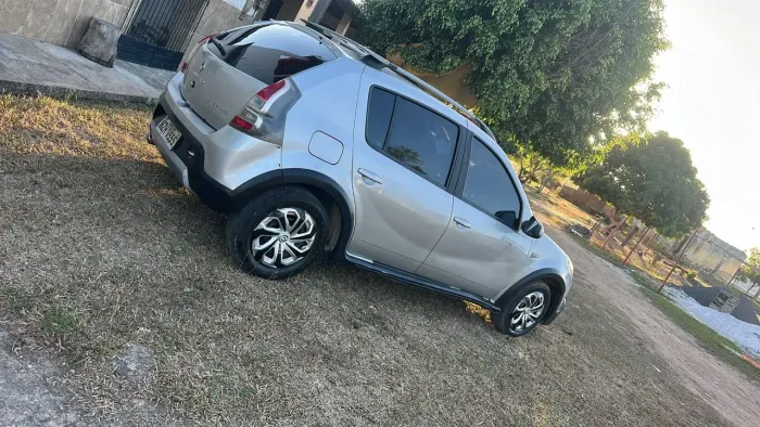 Renault Sandero Stepway Hi-flex 1.6 16V 5P 2012