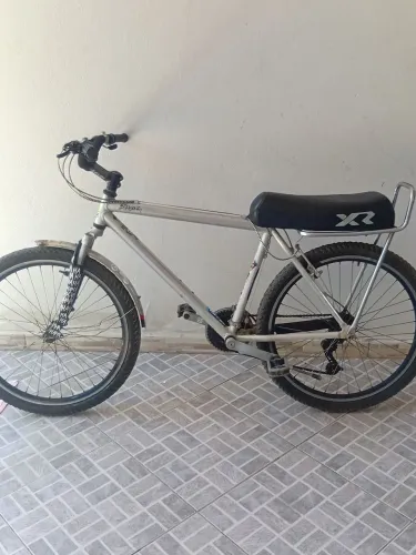VENDO BIKE DE ALUMÍNIO 