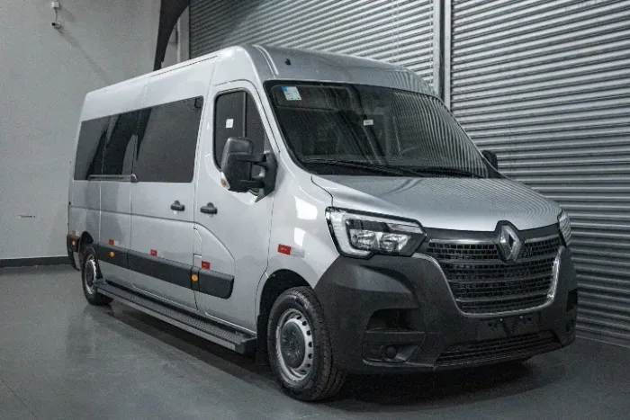 Renault Master 2.3 DCI Executive Longo 16L Dies 2027