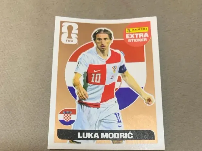 Figurinha da copa extra Luka Modric bronze