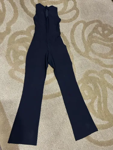 Macacão feminino flare preto - tamanho M