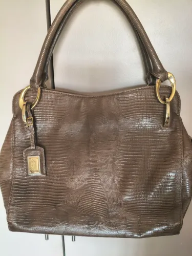 Bolsa marrom clássica