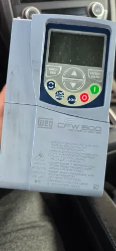 Inversor de frequência WEG CFW 500 , 16A,  380v , 3CV