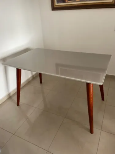 Mesa de jantar 4 lugares