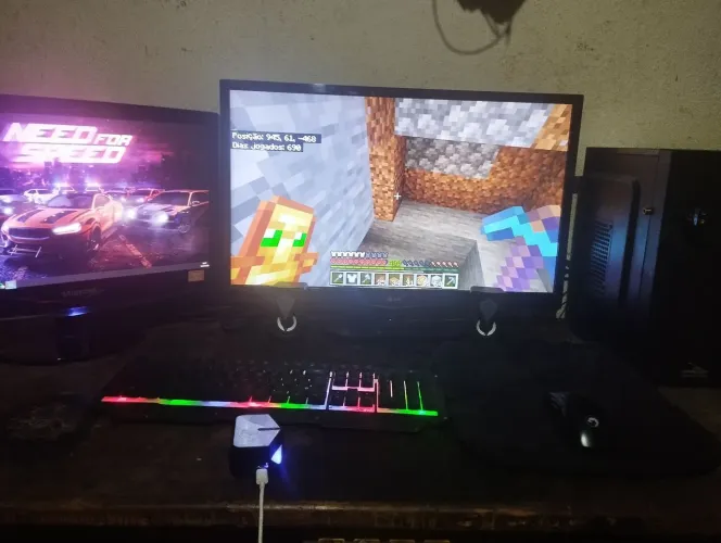 Vendo Pc quase novo barato