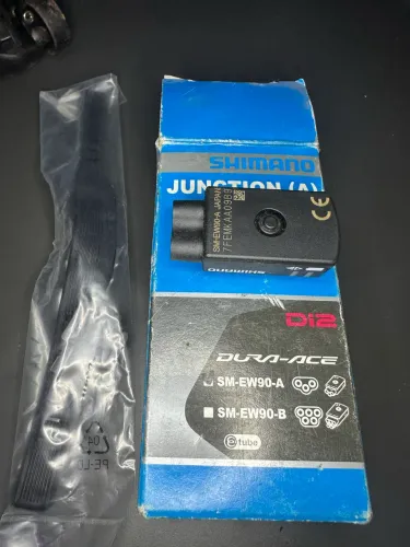 Unidade dura ace 11velocidades di2