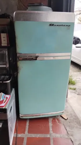 RARIDADE Geladeira Retro Brastemp anos 50