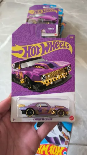 Miniatura Hot Wheels Custom 68 Camaro 57 Anos