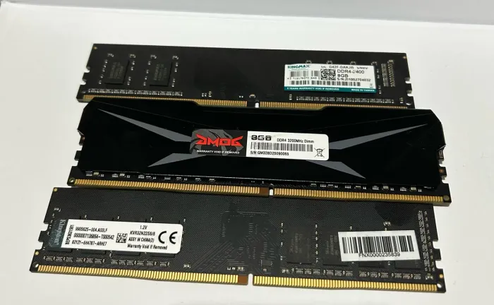 3 Memórias RAM DDR4