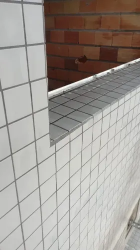 Colocação de piso/parede porcelanato 