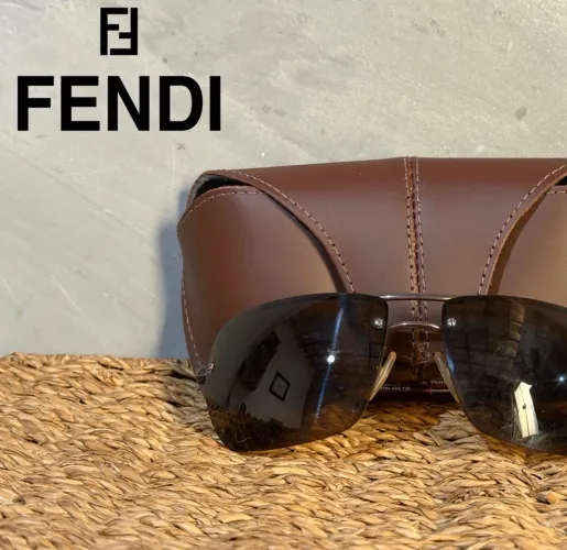 Óculos de sol Fendi Otiginal FS477m