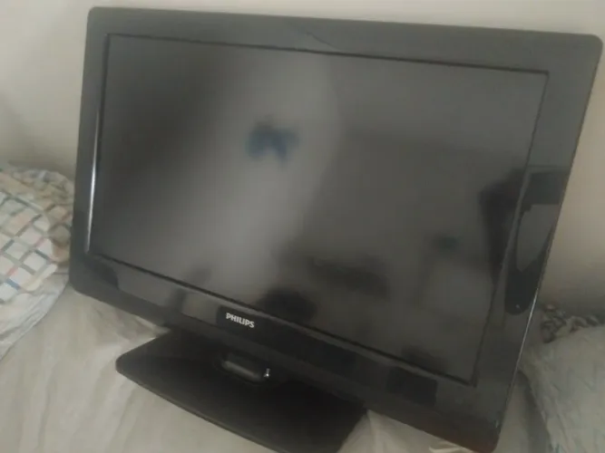Vendo tv Philips lcd