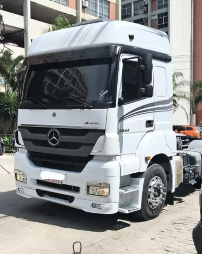 Mb Axor 2644 ano 2021