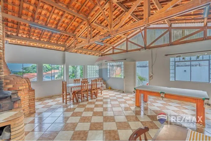 A Casa com 3 quartos | 1 suítes à venda, 260,74 m² e 4 vagas - Jardim Von Zuben- Campinas/