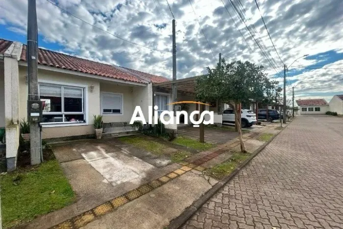 Excelente casa em condomínio fechado no bairro Central Park em Cachoeirinha/Rs.