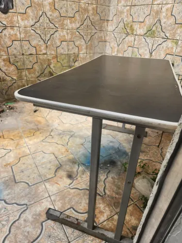Mesa de estudo e escritório