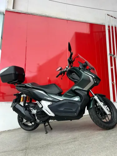 Honda ADV150 