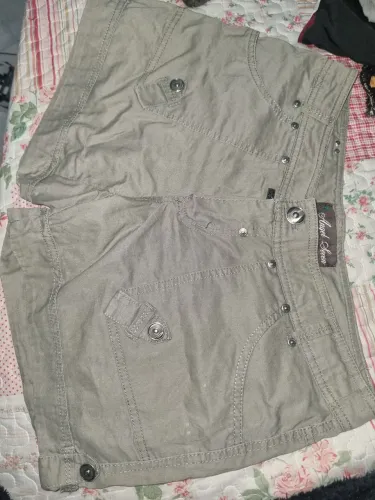 Short, tamanho 40 100% algodão marca angel seven