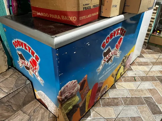 Freezer em ótimo estado 