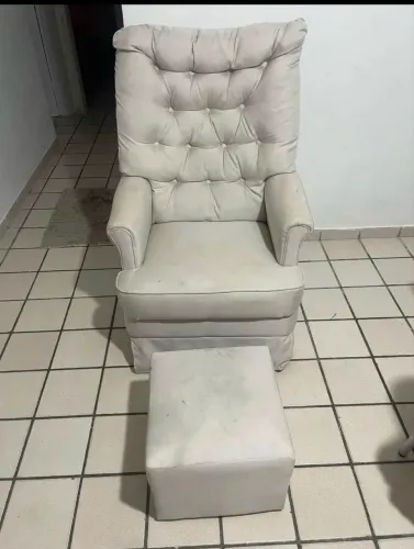 Poltrona de amamentação