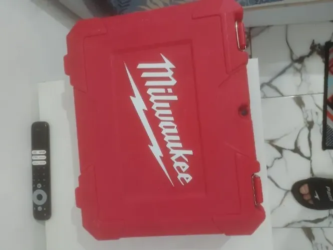 Parafusadeira Milwaukee