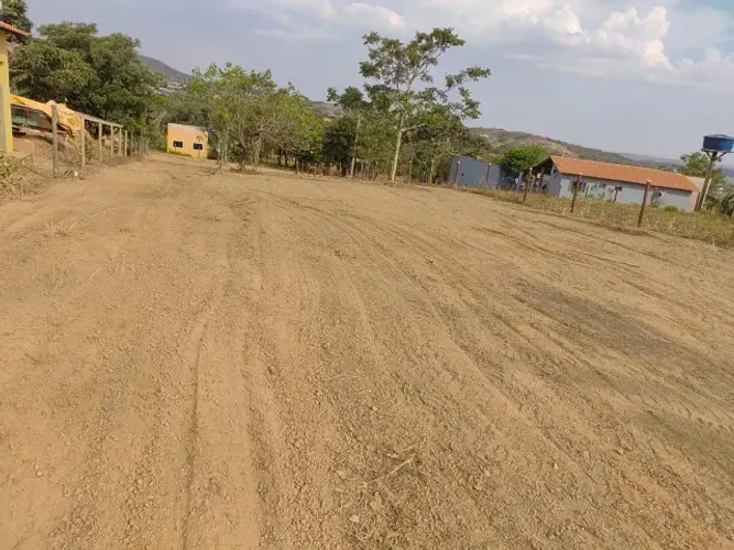 AGIO LOTE AGUAS DO CERRADO 2 CORUMBA 4