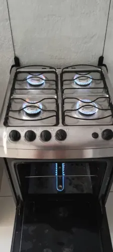 Fogão Eletrolux inox funcionando tudo, faço entrega