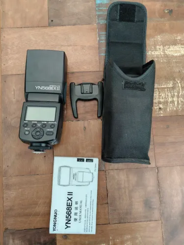 Flash Speedlite Yongnuo YN568EX II para Canon - Novo (Nunca Usado)