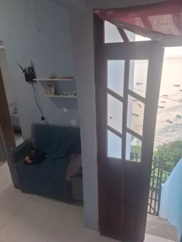 Vende-se casa na gamboa de baixo
