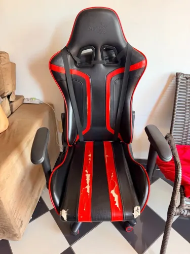 Cadeira Gamer Aerocool - reclinável