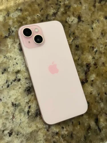 iPhone 15