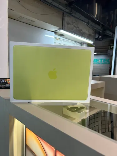 MacBook neo 8 ram 255 gb 