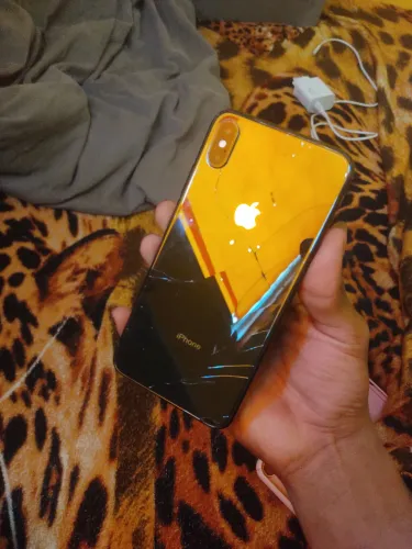 IPHONE XS MAX TROCO